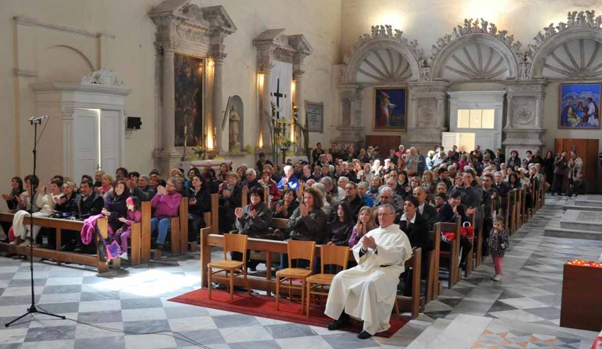 aklapela u dominikanaca